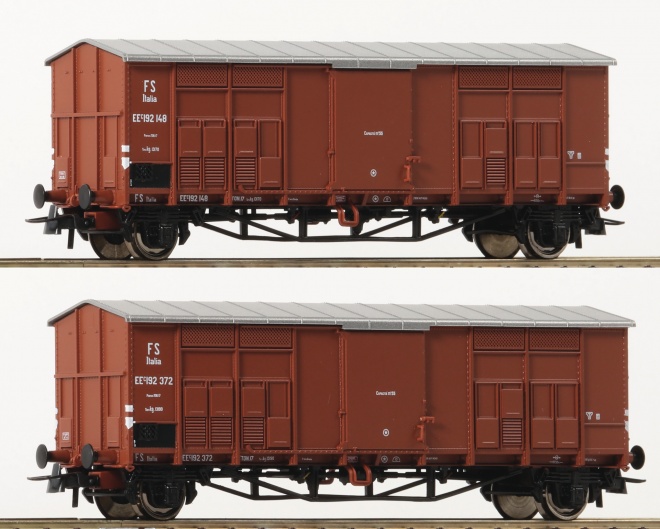Set of 2 freight cars<br /><a href='images/pictures/Roco/Roco-76162.jpg' target='_blank'>Full size image</a>